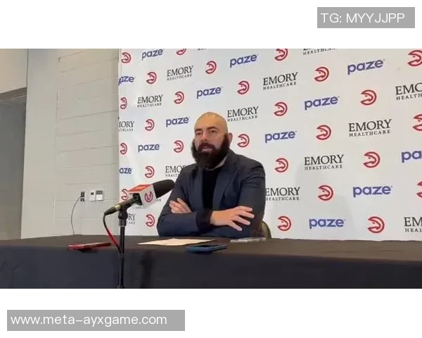 足球明星萨利赫的个人简介与精彩瞬间图片分享 足球明星萨利赫的个人简介与精彩瞬间图片分享